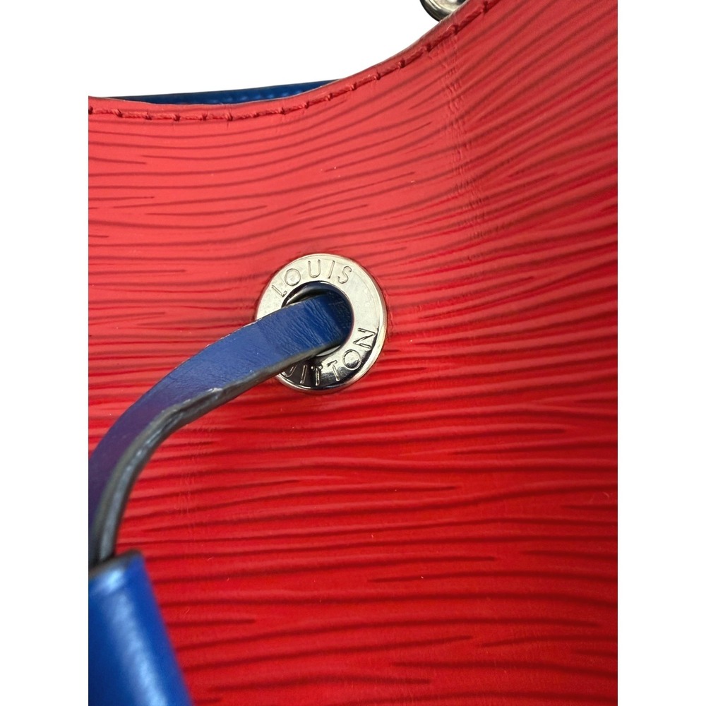 Louis Vuitton NeoNoe MM Epi Leather Red Blue Bucket Bag Shoulder Crossbody - Picture 11 of 16